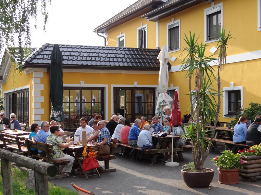 Perbersdorfer Heuriger Hotel Neuhofen an der Ybbs Ngoại thất bức ảnh