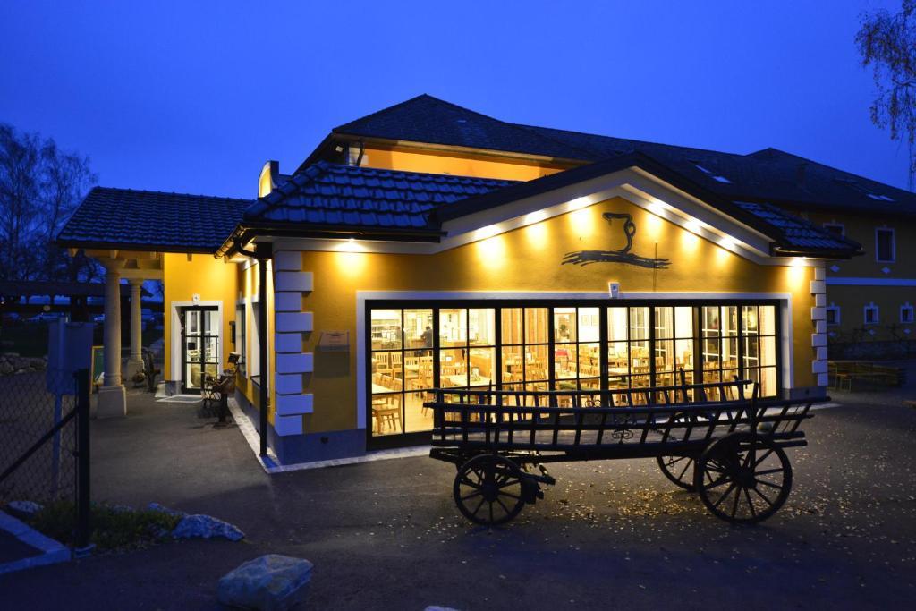 Perbersdorfer Heuriger Hotel Neuhofen an der Ybbs Ngoại thất bức ảnh